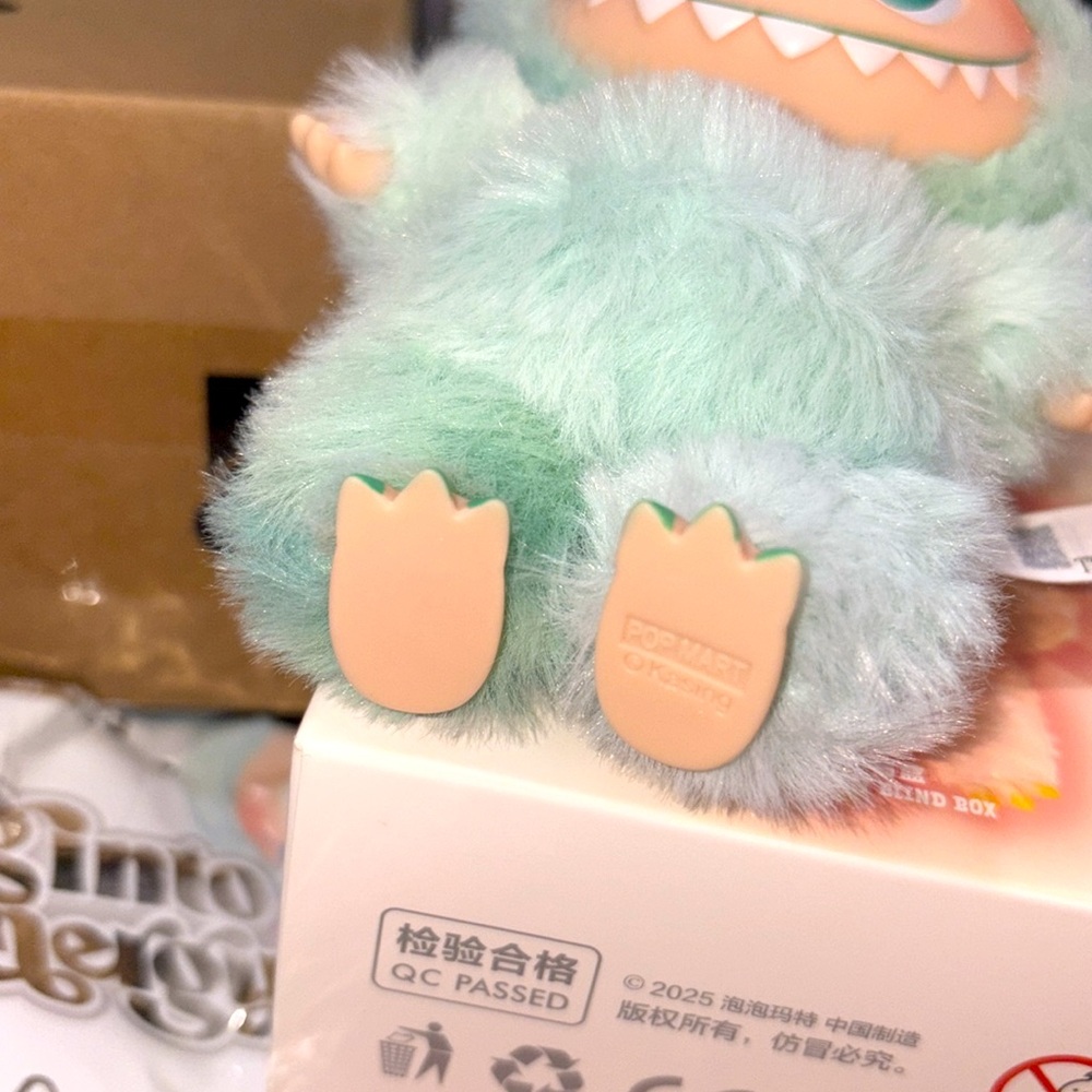 Big Into Energy “Serenity” Labubu - Picture 16 of 16